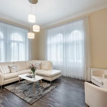 Apartament Royal Vineyard *